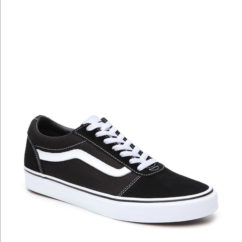 Van’s Size 7 Ward Lo Sneaker